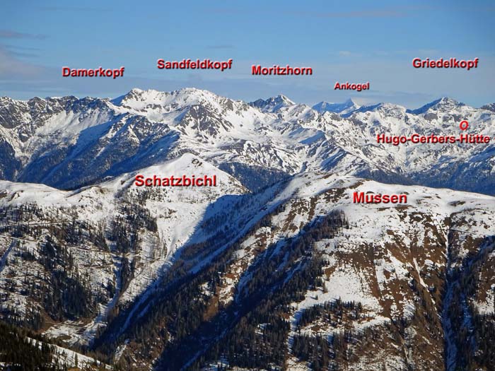 durchs Klingentörl (Kreuzeckgruppe) erhalten wir tatsächlich Durchblick bis zum Ankogel