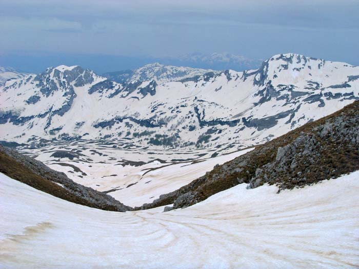 ... gleicht fast aufs Haar jener vom Ötscher (Ybbstaler Alpen, Niederösterreich) ...