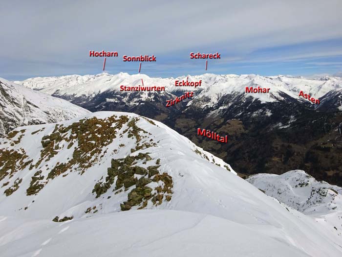 jenseits des Mölltals die Goldberggruppe mit einem Meer von tollen Schigipfeln