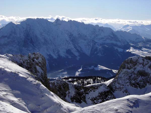 Blick vom Scheiblingtragl durch das Steiertor gegen S (Grimming)