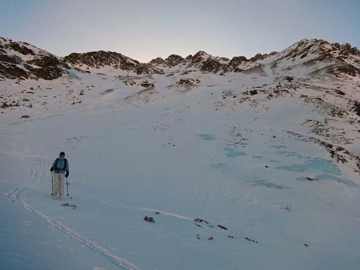 ... der Weg ist noch weit; in mehrfacher Hinsicht war es vernünftig, den Gipfel nicht um jeden Preis zu erzwingen