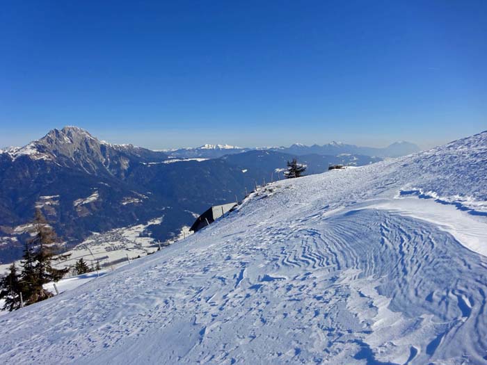 Eggilealm gegen die östlichen Gailtaler Alpen